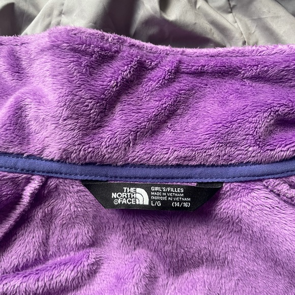 North Face Purple Winter Jacket in girls size large - Picture 5 of 8